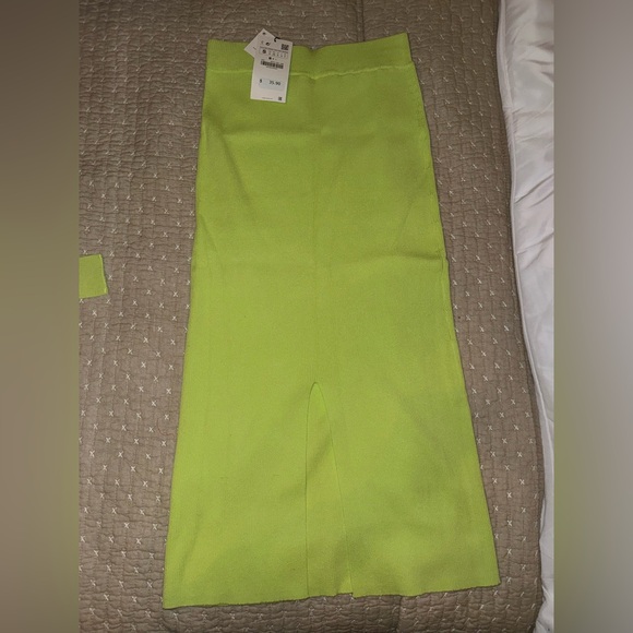 Zara Matching Set - Picture 2 of 3